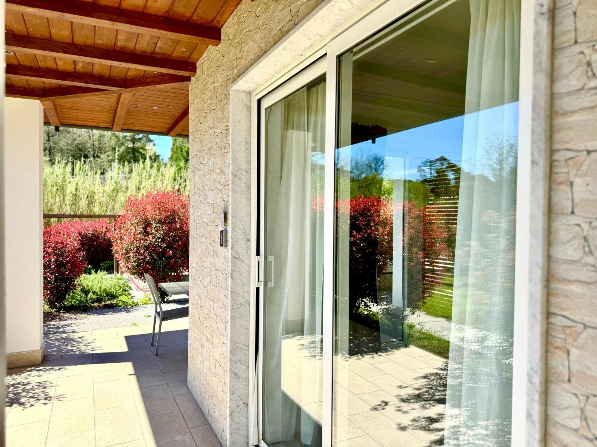 Le Village Sarzana Exteriér fotografie